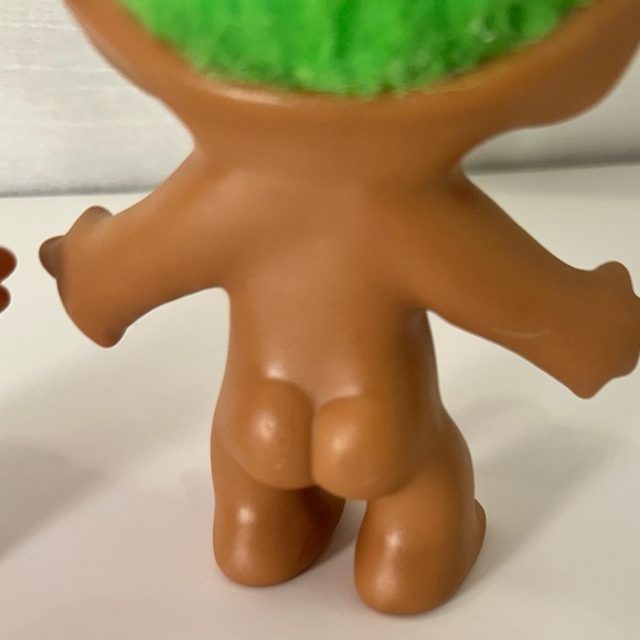 2 Vtg troll dolls One pink hair/ Green Hair Jewel 4" high doll russNovelty - Picture 3 of 5